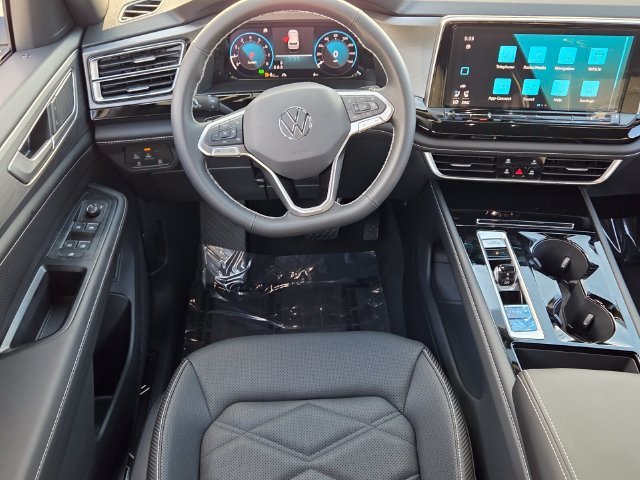 New 2026 Volkswagen Atlas Cross Sport SE FWD image 7
