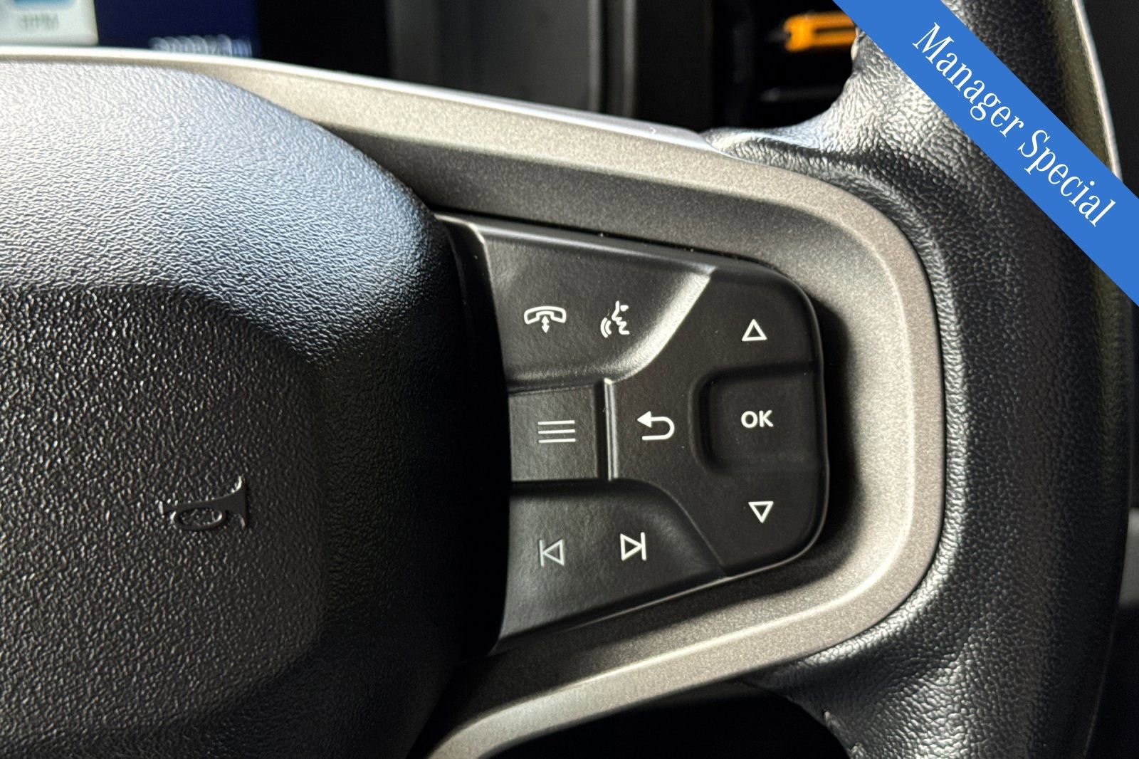 Used 2022 Ford Bronco Badlands image 25