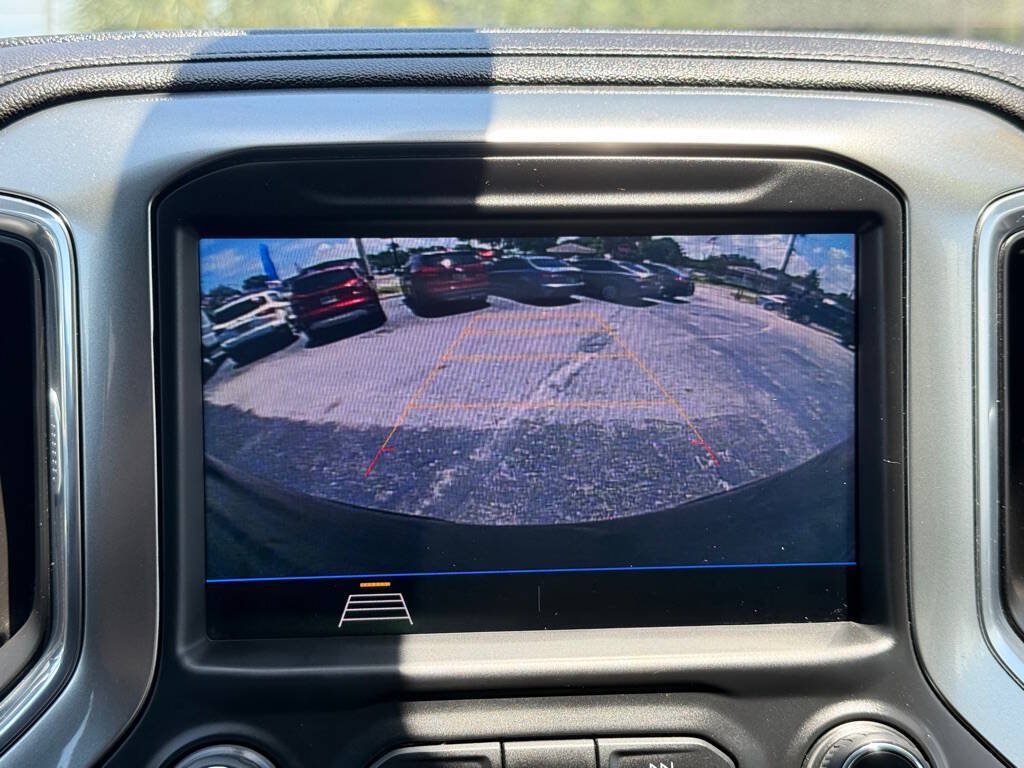 Used 2019 Chevrolet Silverado 1500 LT AWD/4WD image 20