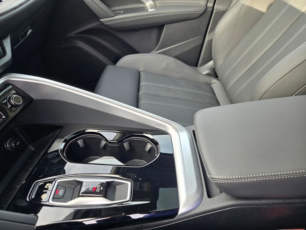 New 2025 Audi Q5 Premium Plus image 23