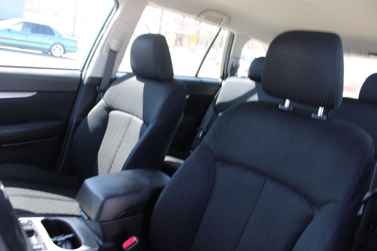 Used 2012 Subaru Outback 2.5i w/ Alloy Wheel Pkg image 20