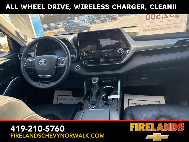 Used 2021 Toyota Highlander Platinum image 13