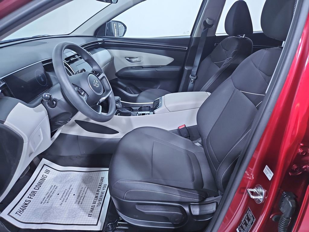 Certified 2024 Hyundai Tucson SE AWD/4WD image 11
