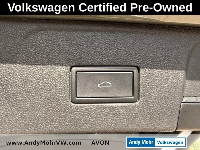 Used 2024 Volkswagen Atlas Peak Edition SEL AWD/4WD image 10