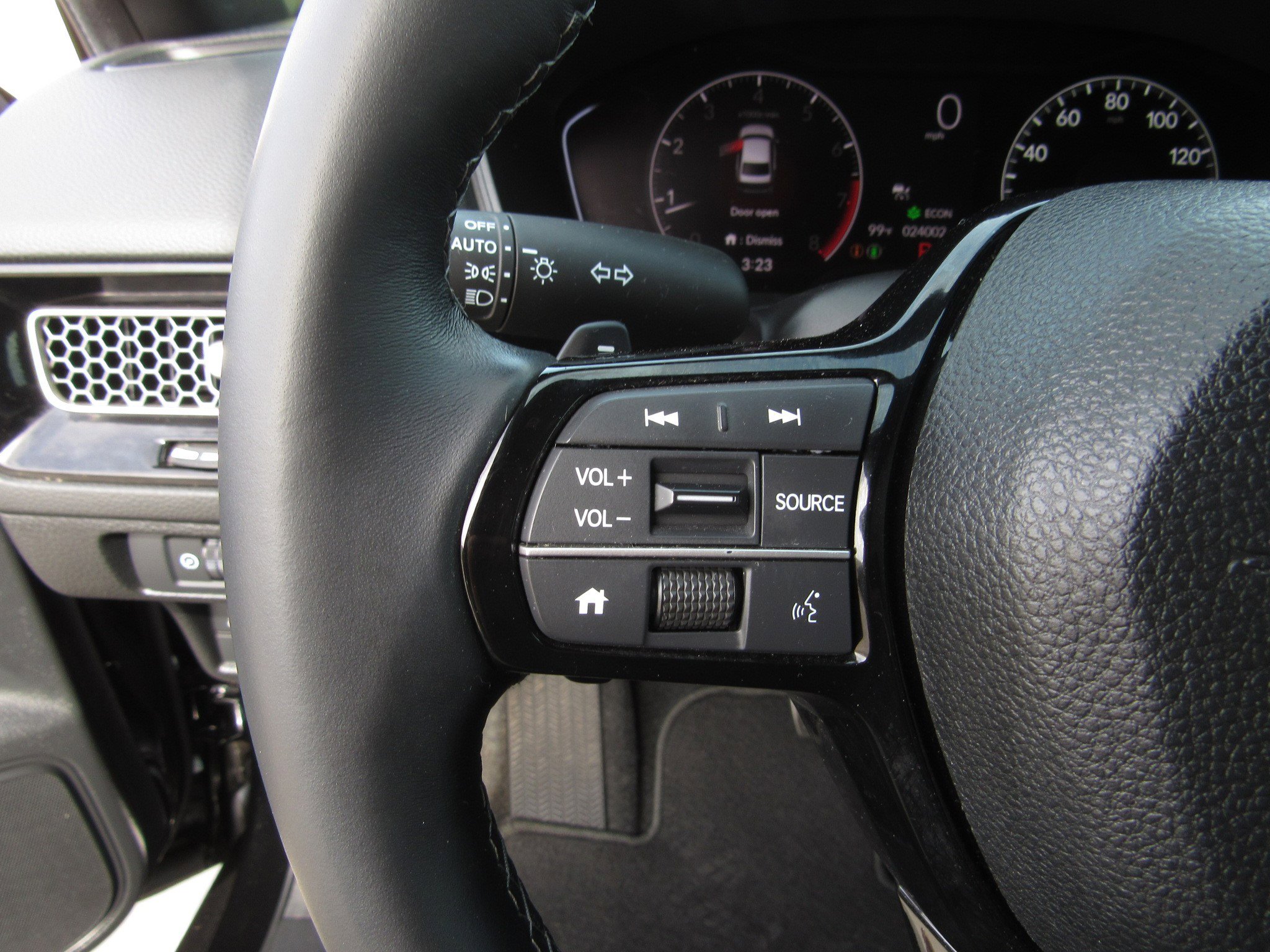 Certified 2025 Honda Civic Sport image 21
