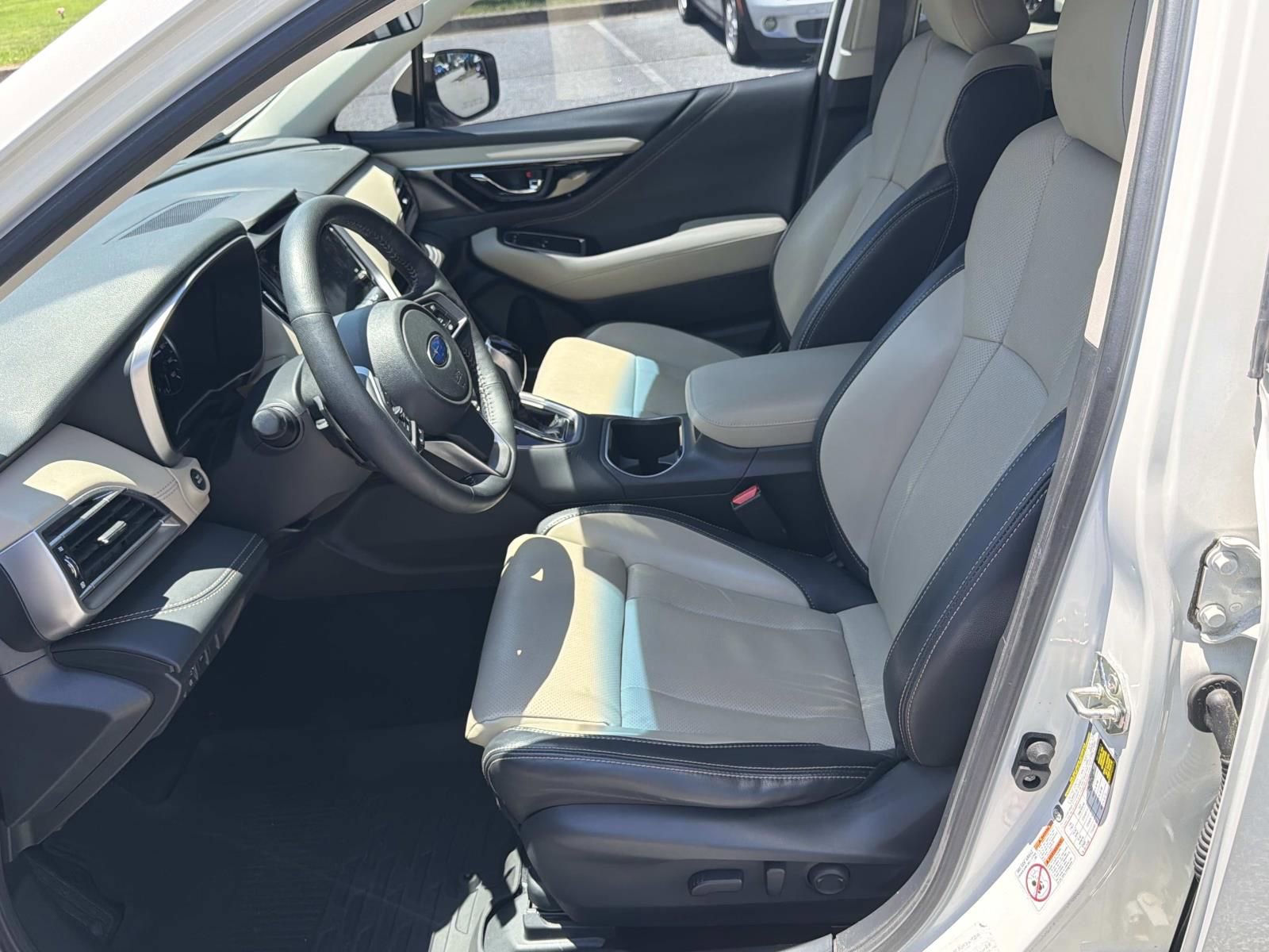 Used 2020 Subaru Outback Limited XT w/ Popular Package #2 AWD/4WD image 9