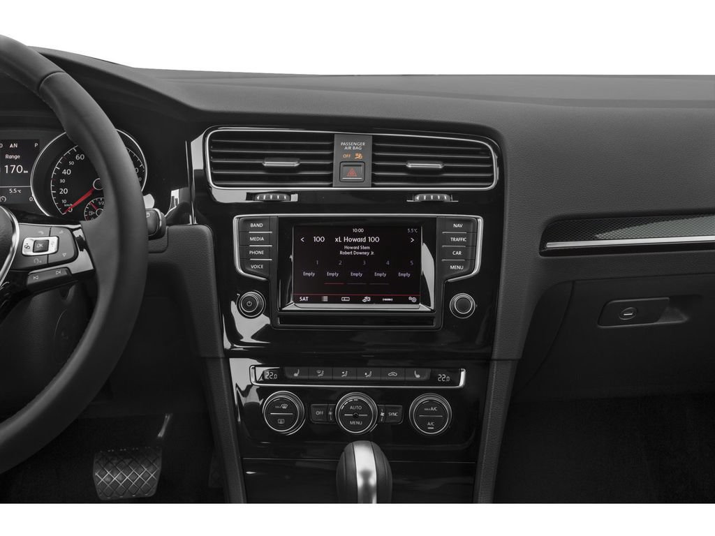Used 2015 Volkswagen Golf TDI FWD image 9
