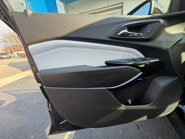 New 2026 Chevrolet Trax LT w/ Driver Confidence Package FWD image 12