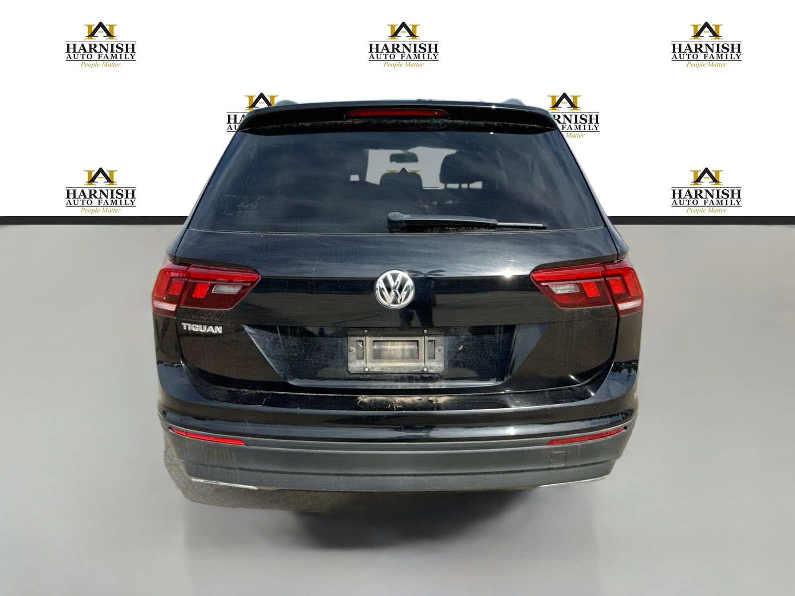 Used 2019 Volkswagen Tiguan S w/ 3rd Row Seat Package AWD/4WD image 4