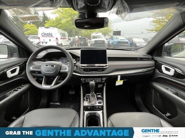 Used 2023 Jeep Compass Trailhawk w/ Trailer Tow Group image 5