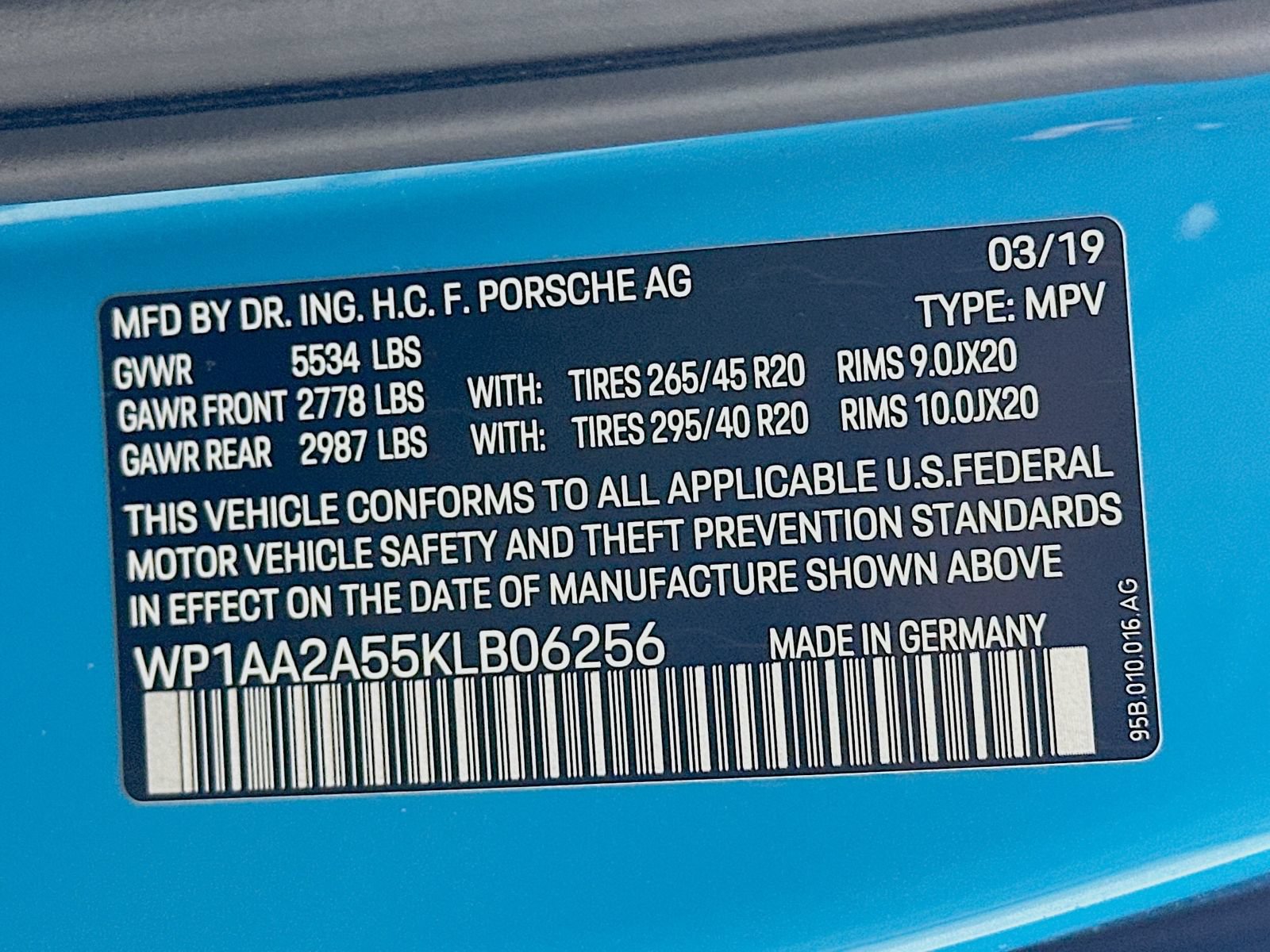 Used 2019 Porsche Macan AWD/4WD image 49