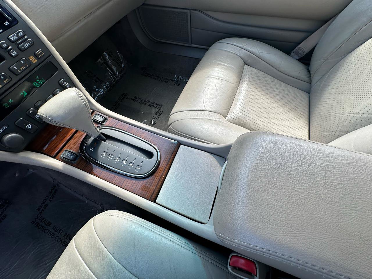 Used 2000 Cadillac Eldorado Touring FWD image 58