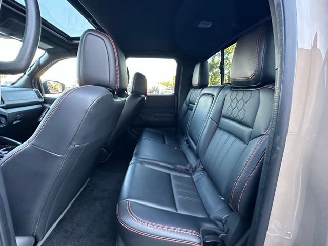 Used 2023 Nissan Frontier PRO-4X w/ Pro-4X Premium Package AWD/4WD image 26