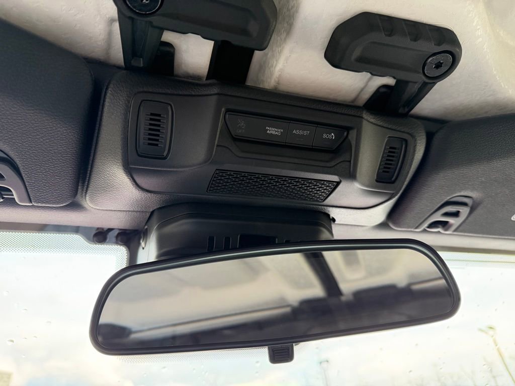 Used 2024 Jeep Wrangler Willys image 23