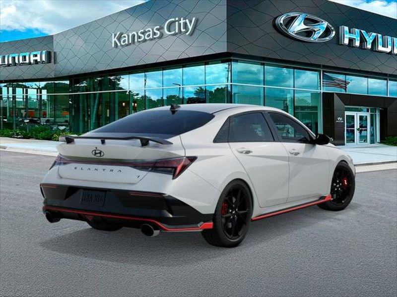 New 2026 Hyundai Elantra N FWD image 4
