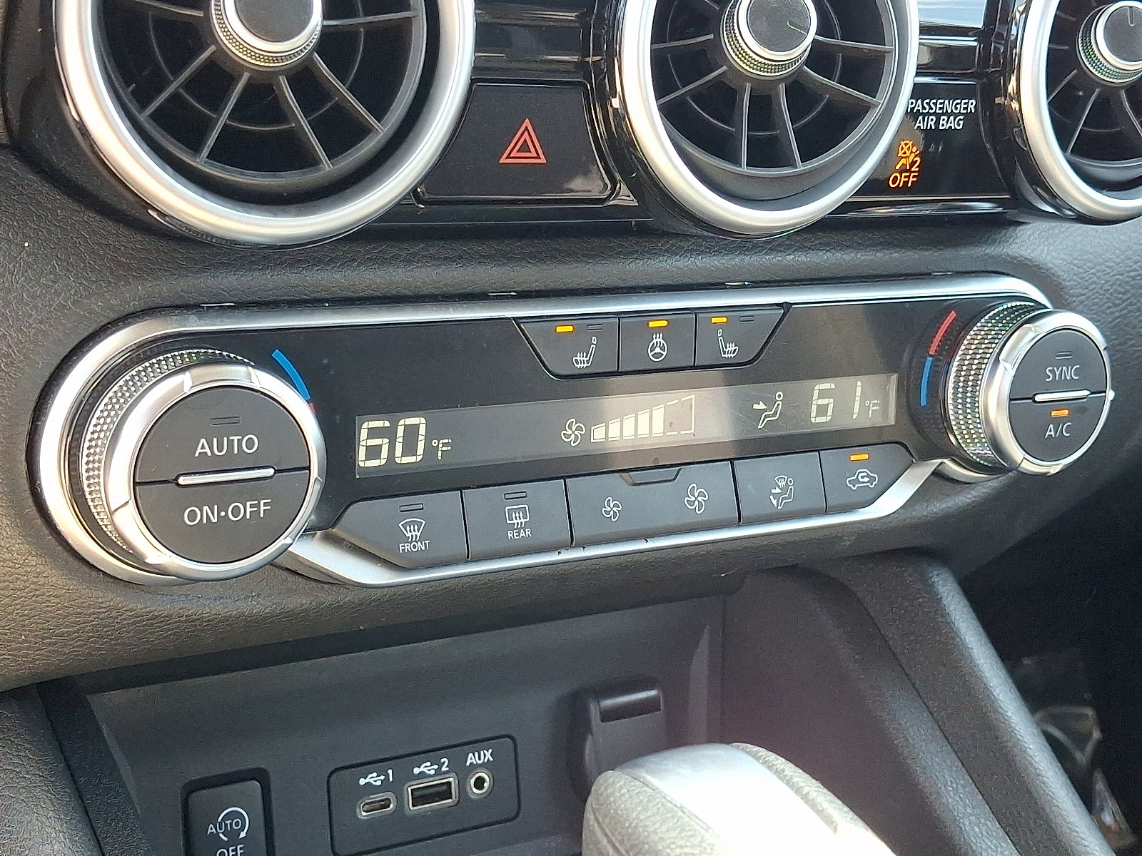 Used 2025 Nissan Sentra SV w/ All-Weather Package FWD image 15