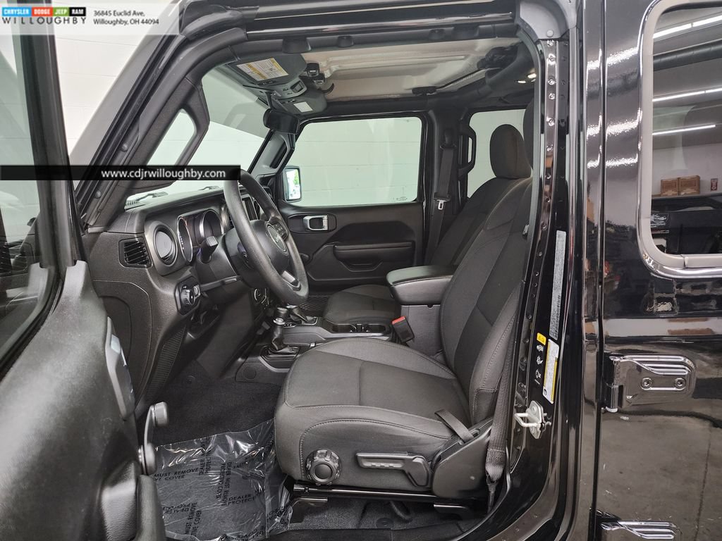 Used 2023 Jeep Wrangler Unlimited Sport AWD/4WD image 11