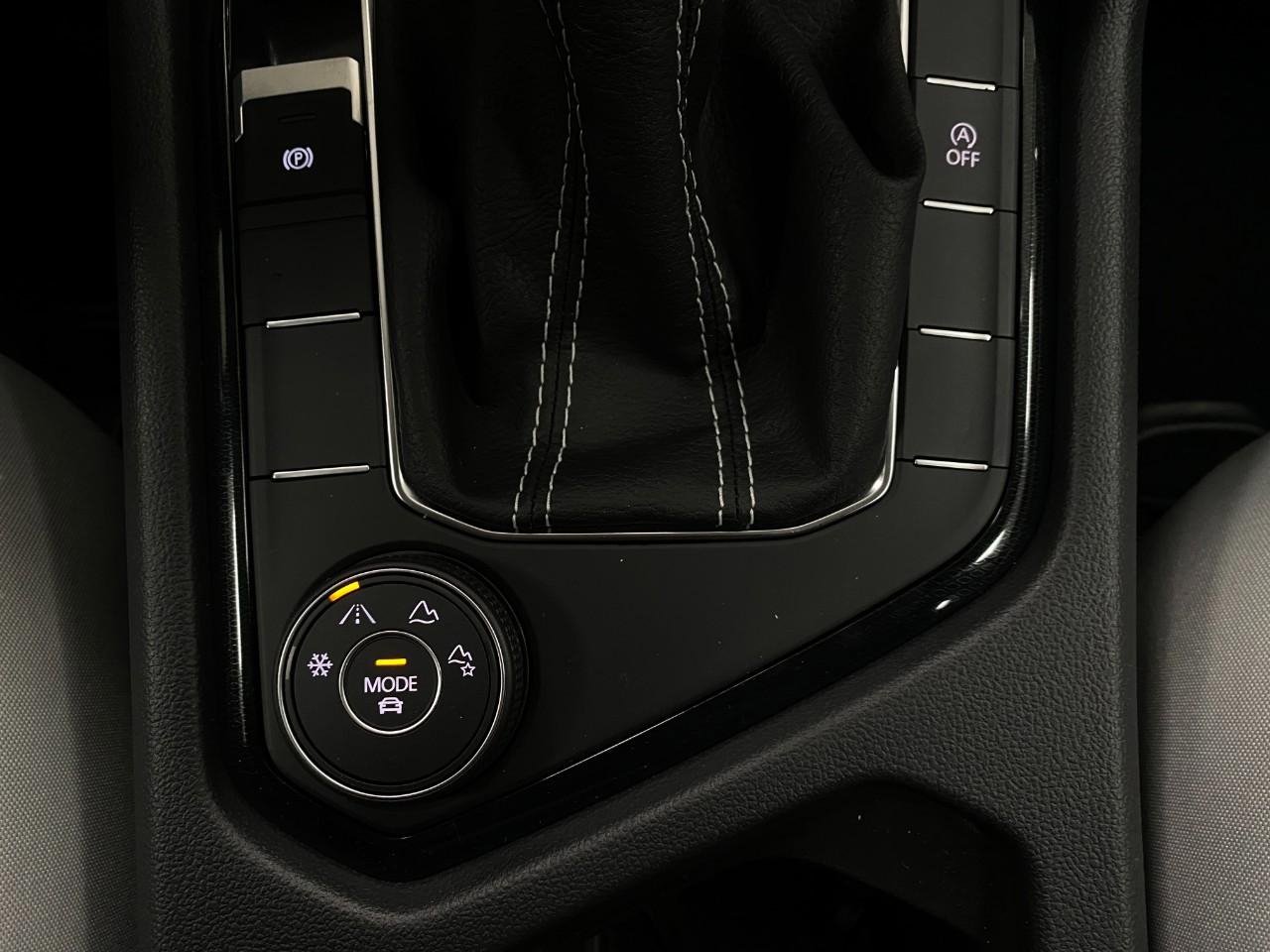 New 2026 Volkswagen Taos S image 23