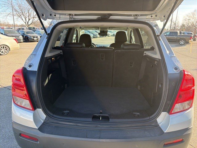 Used 2016 Chevrolet Trax LT w/ LT Convenience Package image 14
