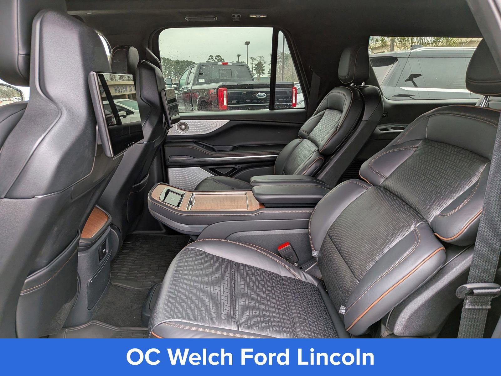 Certified 2025 Lincoln Navigator L Black Label AWD/4WD image 17