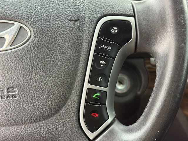 Used 2010 Hyundai Santa Fe SE image 13