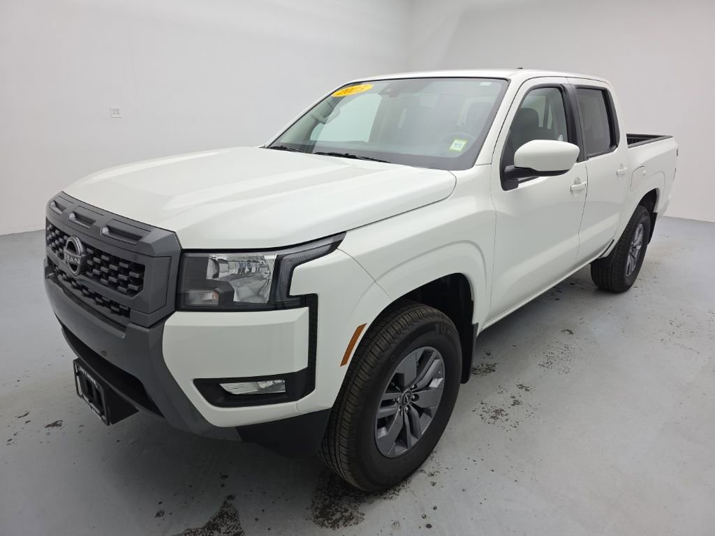 Used 2025 Nissan Frontier SV w/ SV Convenience Package image 5