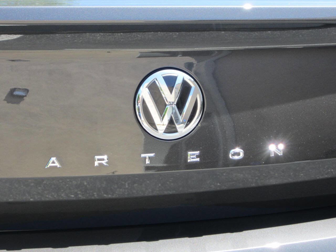 Used 2020 Volkswagen Arteon SE FWD image 28