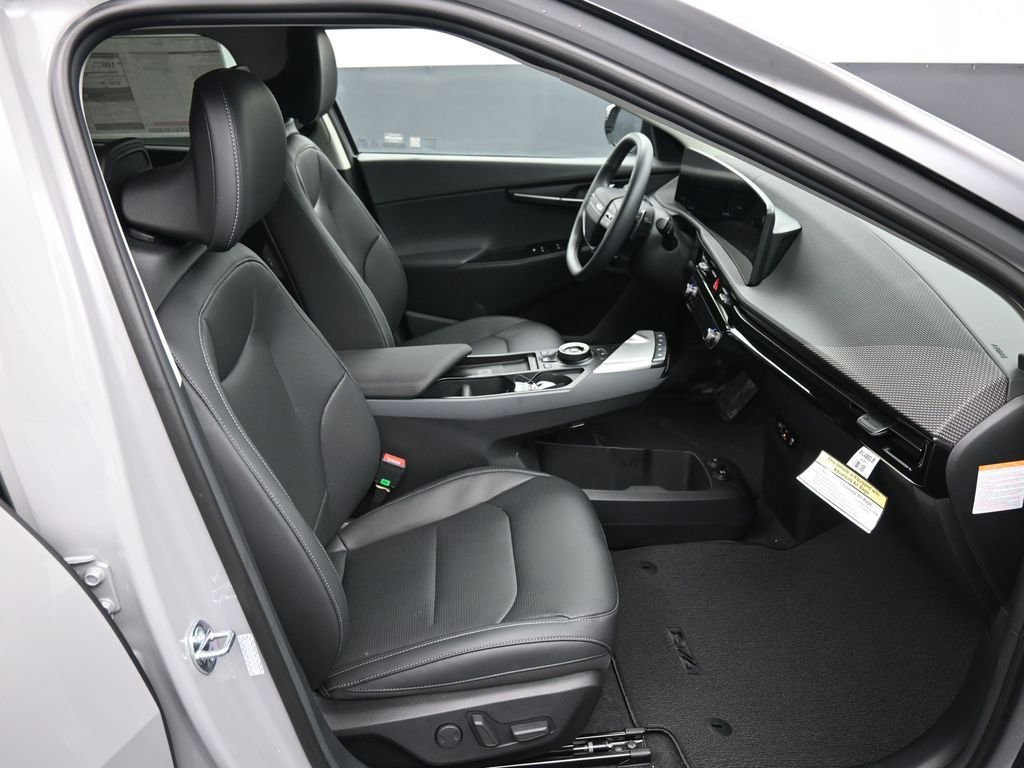 New 2025 Kia EV6 Wind image 26