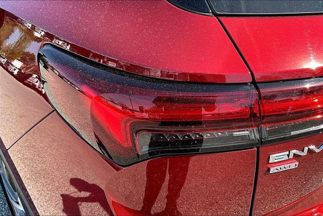 Used 2023 Buick Envision Essence image 23