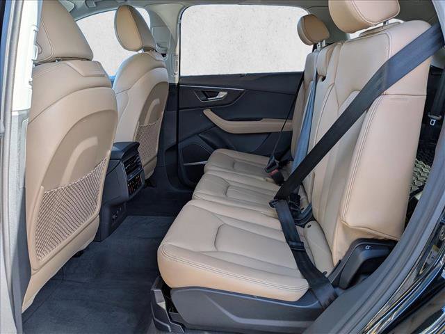 Certified 2025 Audi Q7 3.0T Prestige w/ Prestige Package image 17