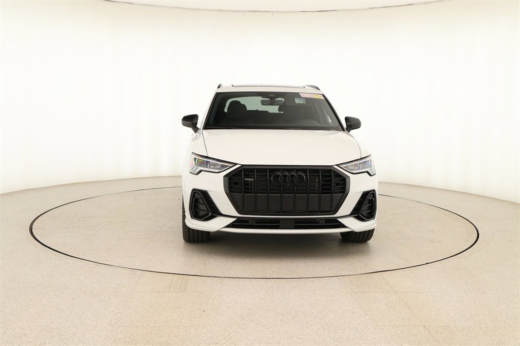 Certified 2025 Audi Q3 2.0T Premium Plus w/ Premium Plus Package image 11