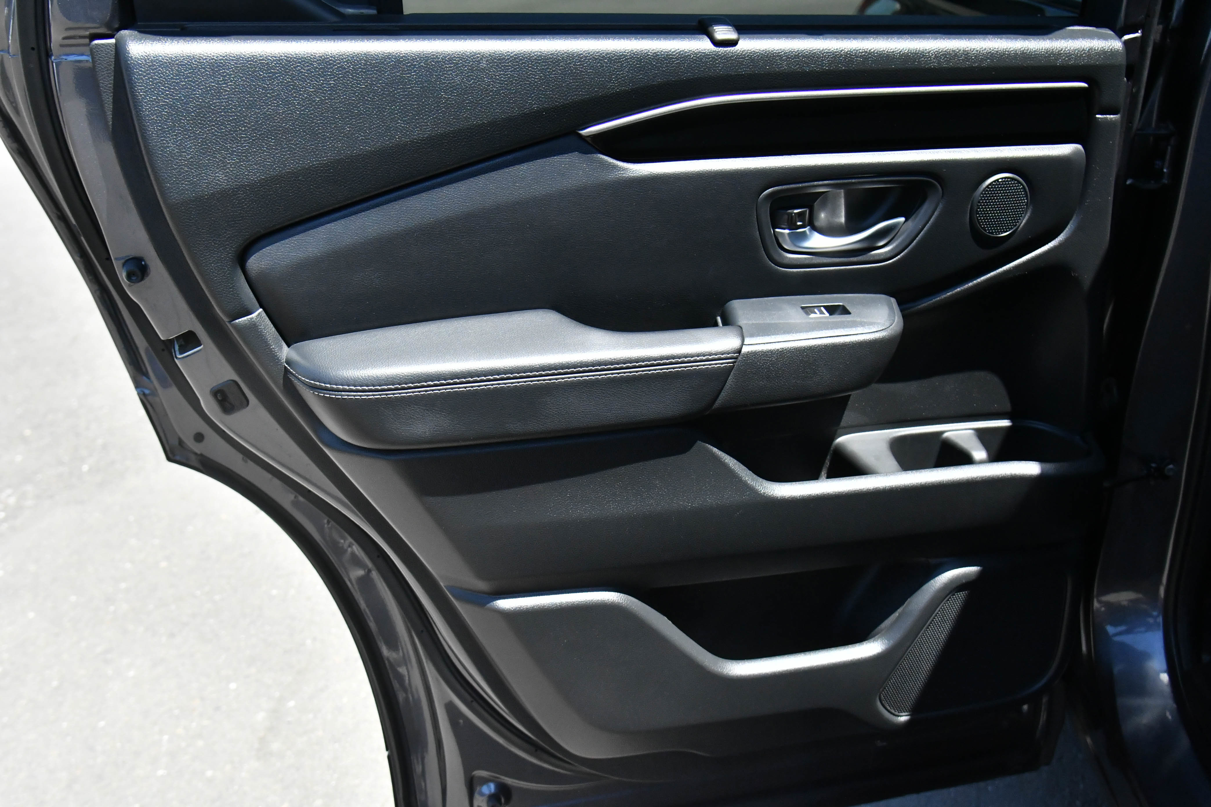 Used 2024 Honda Pilot EX-L image 37