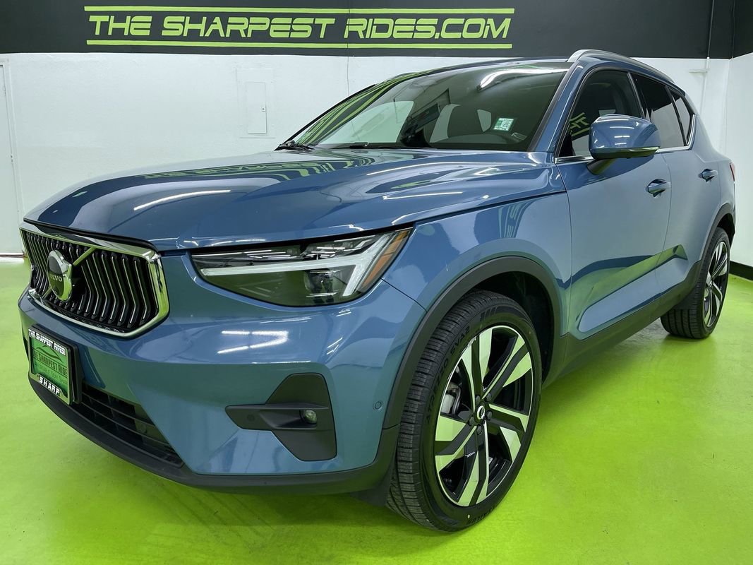 Used 2024 Volvo XC40 B5 Ultimate w/ Protection Package Premier AWD/4WD image 5