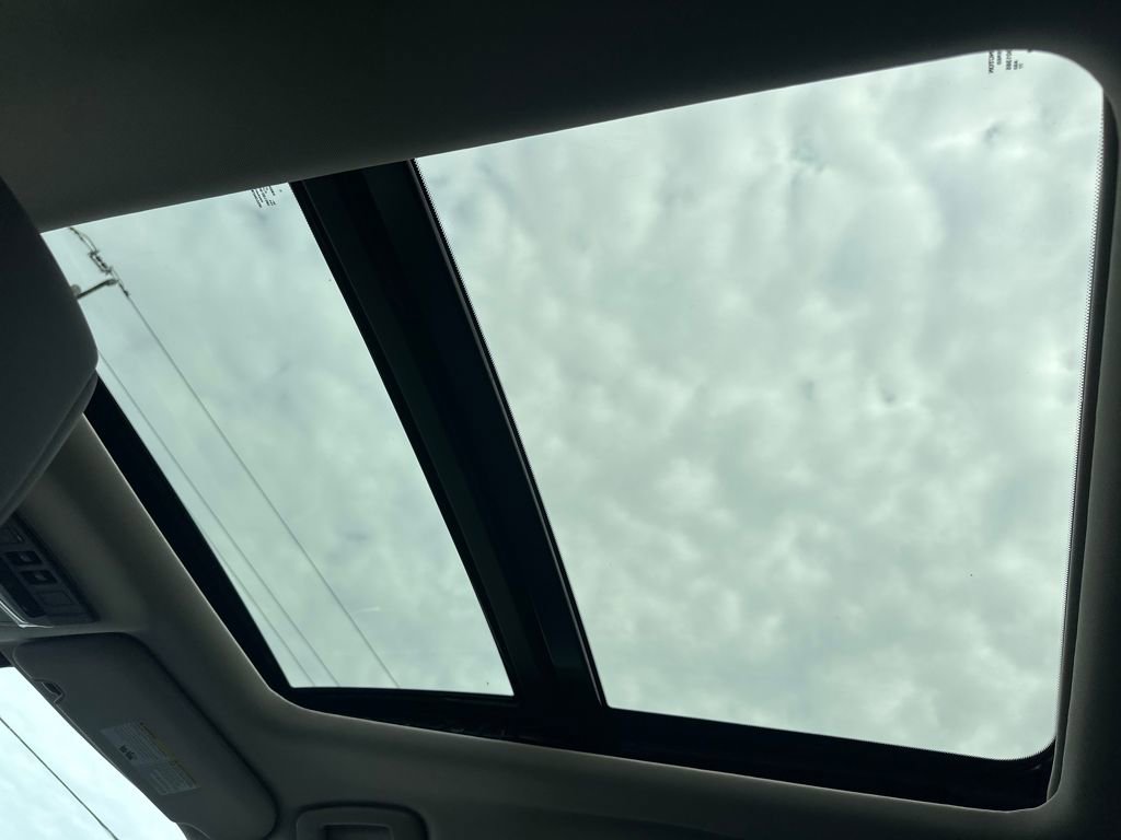 New 2026 Nissan Pathfinder SL image 32