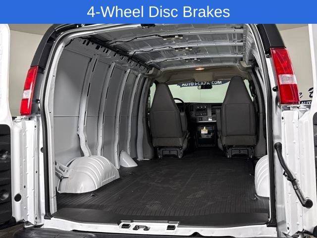 New 2026 Chevrolet Express 2500 w/ Driver Convenience Package RWD image 14