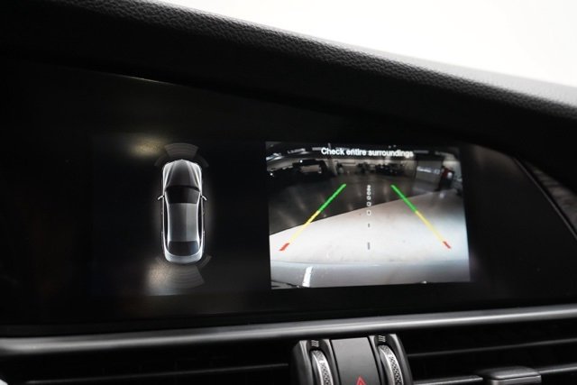 Used 2022 Alfa Romeo Giulia Sprint image 25