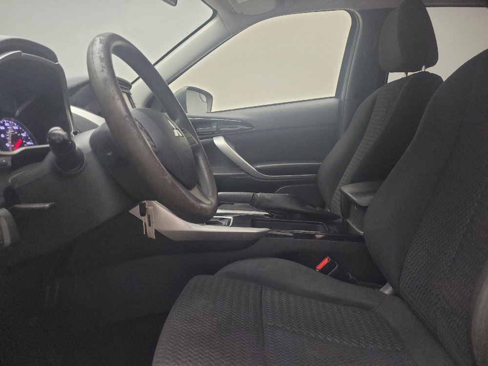 Used 2020 Mitsubishi Eclipse Cross ES FWD image 17