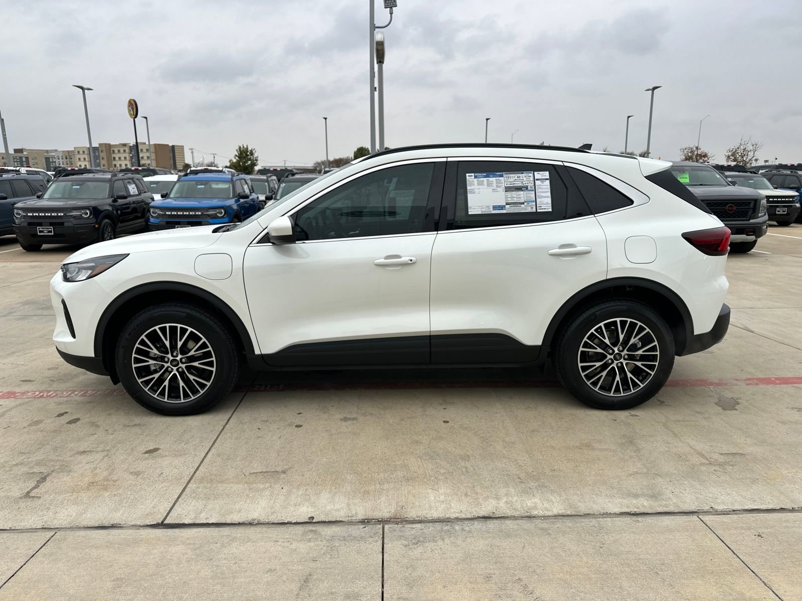 New 2026 Ford Escape SE FWD video 2