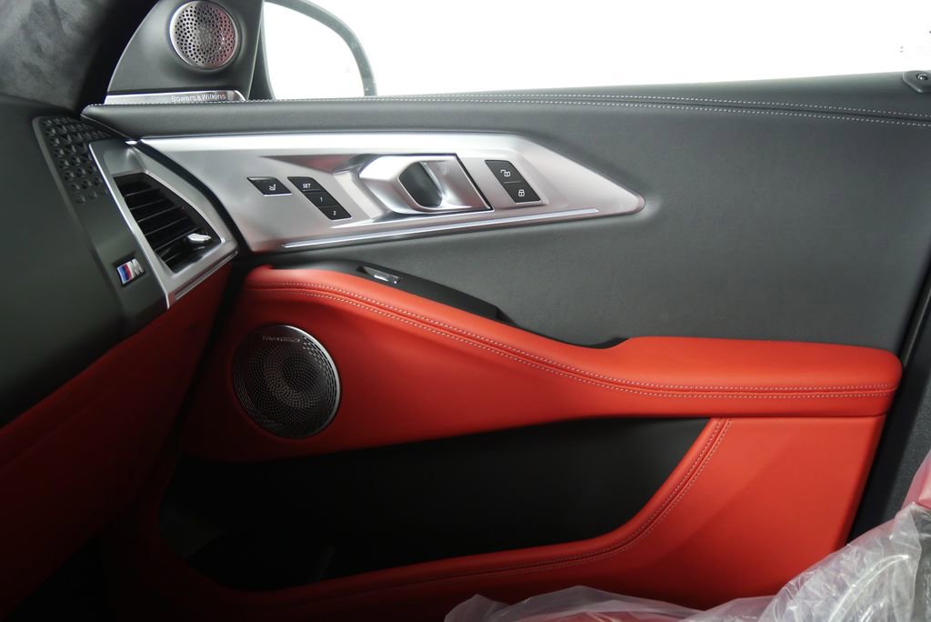 New 2026 BMW XM Label Red image 27