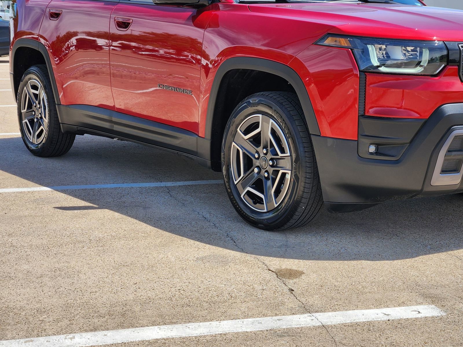 New 2026 Jeep Cherokee Limited image 11