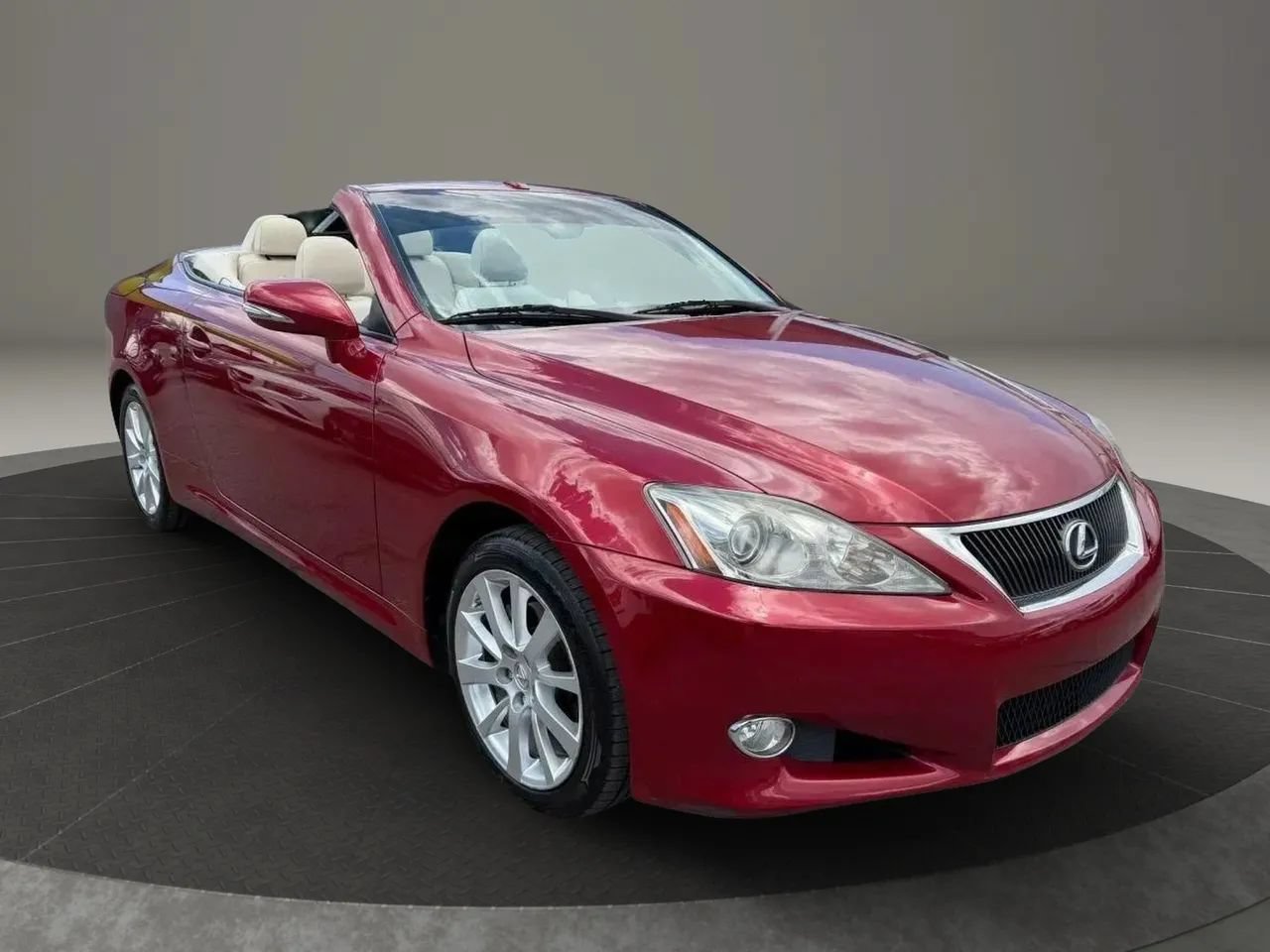 Used 2010 Lexus IS 250C RWD image 8