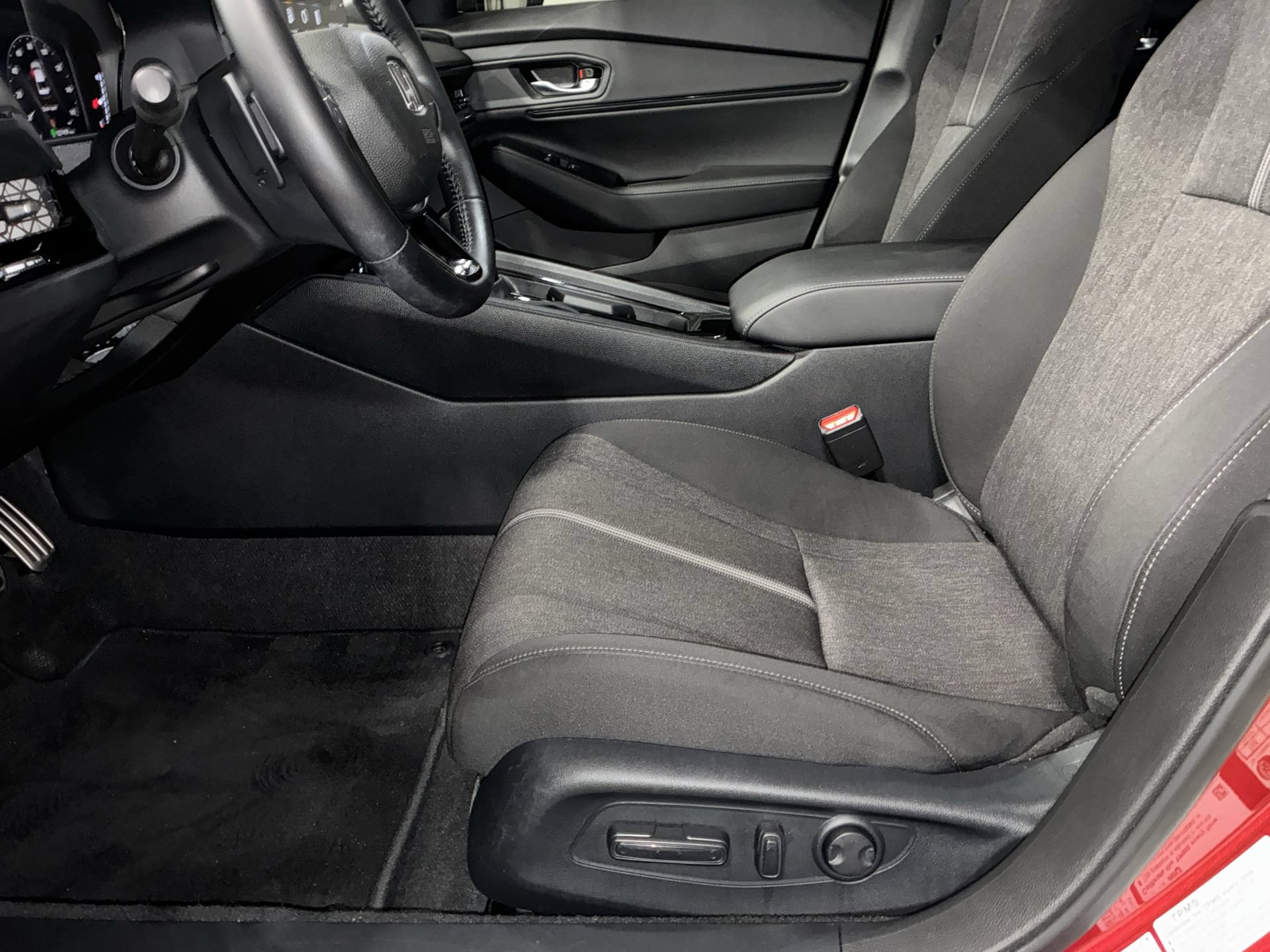 Certified 2024 Honda Accord Sport image 18