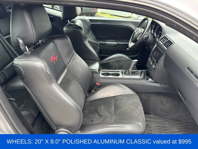 Used 2014 Dodge Challenger R/T image 9