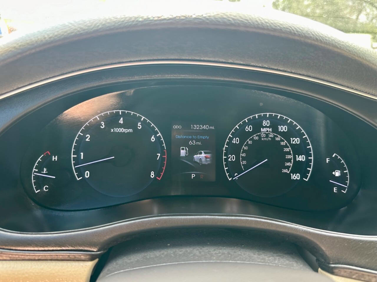 Used 2012 Hyundai Genesis 4.6 image 23