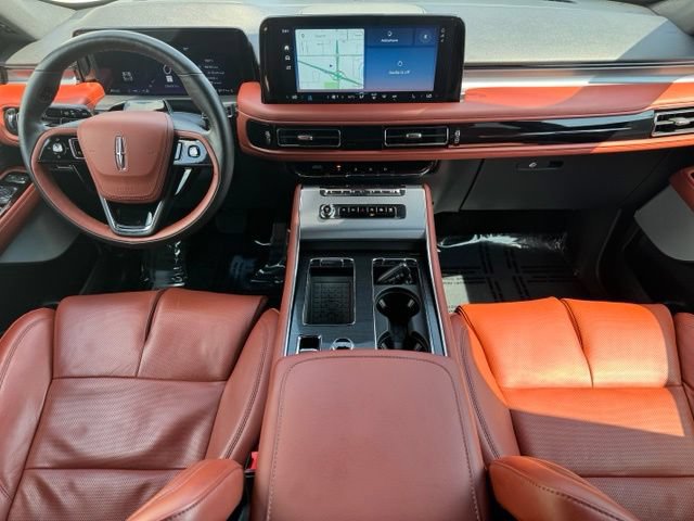 Used 2025 Lincoln Aviator Reserve w/ Equipment Group 201A AWD/4WD image 20