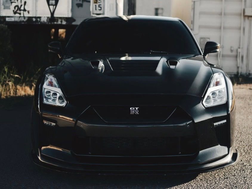 Used 2019 Nissan GT-R Premium w/ Premium Interior Package image 10