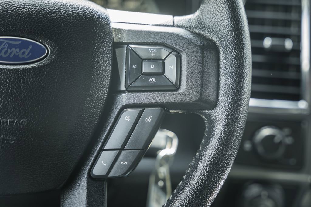 Used 2016 Ford F150 XLT w/ Equipment Group 302A Luxury image 40