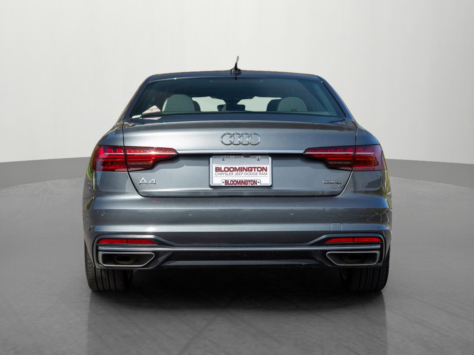 Used 2022 Audi A4 2.0T Premium Plus w/ Premium Plus Package AWD/4WD image 6