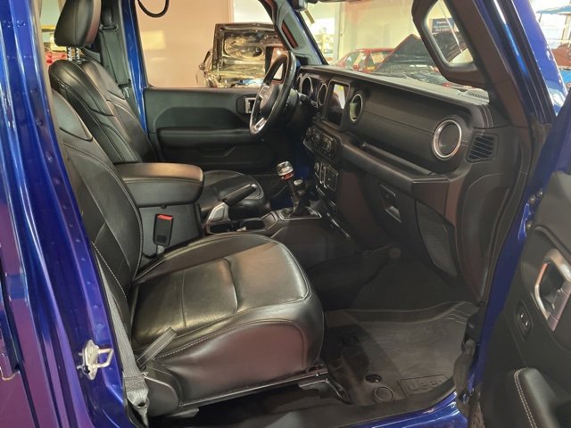 Used 2020 Jeep Wrangler Unlimited Sahara image 8