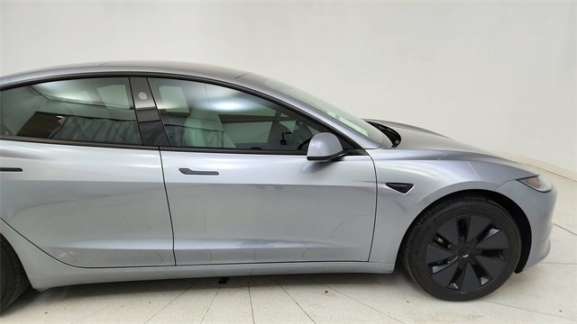 Used 2025 Tesla Model 3 Long Range image 8